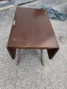 Free delivery used Drop leaf dining table - Photo 2