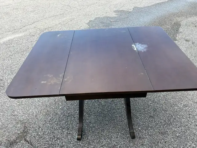 Free delivery used Drop leaf dining table - Photo 8