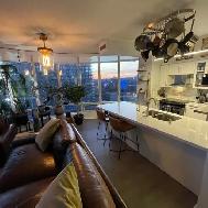 Private Master Bedroom w/ Ensuite – High Park / Waterfront - Photo 7