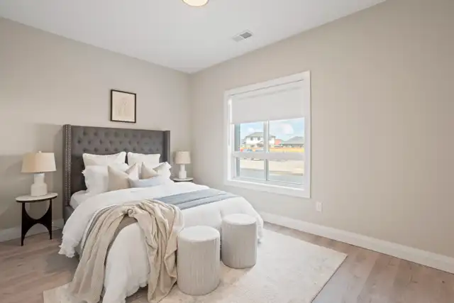 2 Bedroom Apartments AVAILABLE NOW in Lucan, ON! - Photo 7