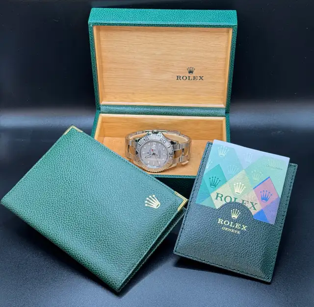 2004 Rolex Yachtmaster Platinum 40 16622 - Photo 8