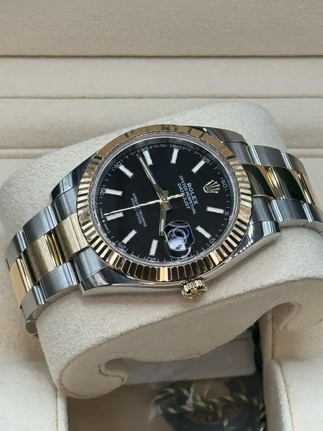 2023 Rolex Datejust 41 Two-Tone 126333 - Photo 2