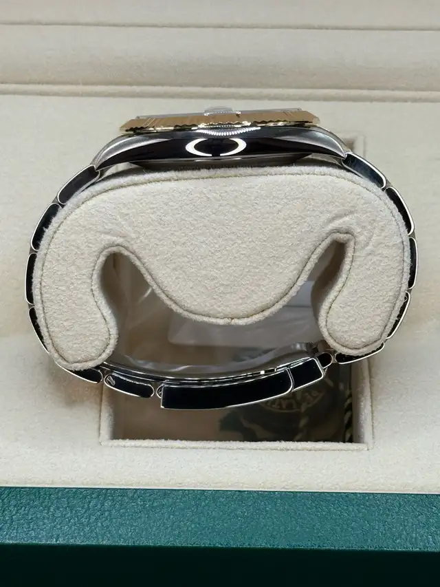 2023 Rolex Datejust 41 Two-Tone 126333 - Photo 8