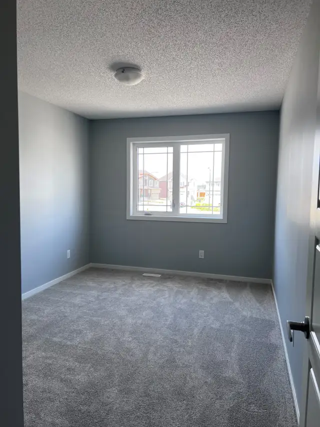 3 Beds and 2.5 Bath- TOWNHOME for rent $2200/month - Photo 6