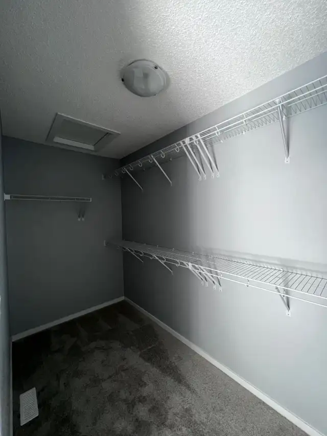 3 Beds and 2.5 Bath- TOWNHOME for rent $2200/month - Photo 13