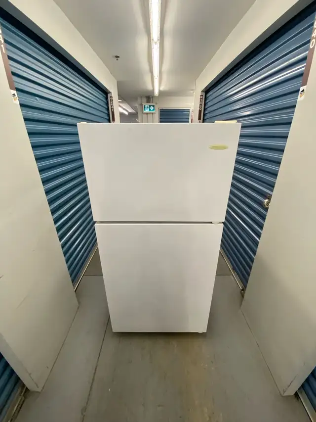 WHITE TOP FREEZER AVAILABLE