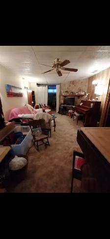 Basement suite for rent - Photo 6