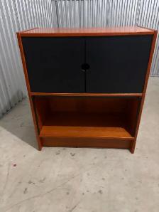 Free delivery used storage cabinet