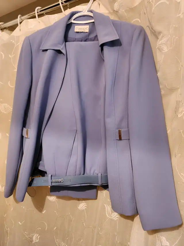 Women's Pant Suits - Photo 8