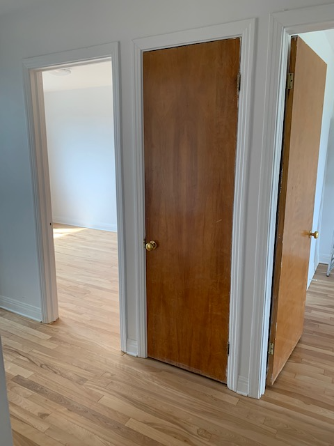 Grand 4 1/2 MÉTRO LANGELIER - Photo 2