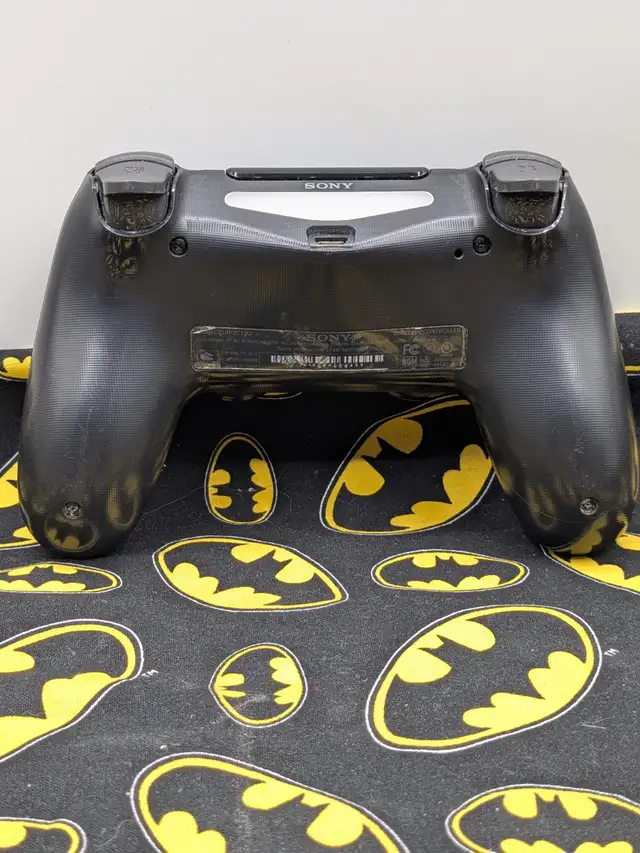 This controller is in great shape, it has been tested to ensure - Photo 2