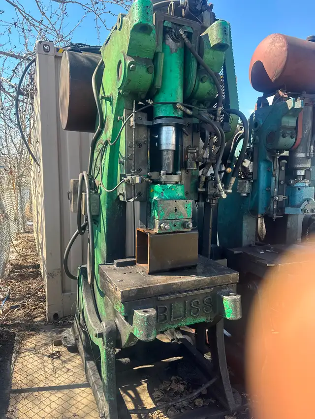 80 Ton  Industrial Hydraulic Press