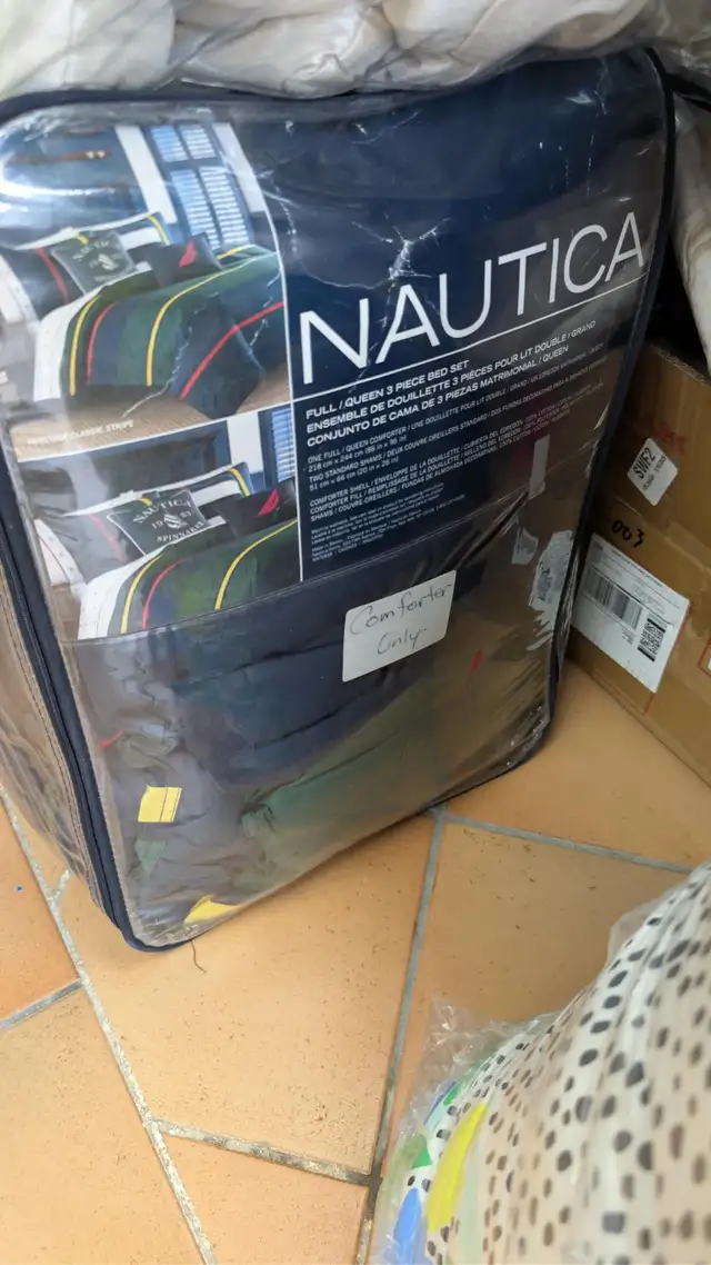 ✨ Premium Bedding & Window Treatments – Massive Selection - Photo 3