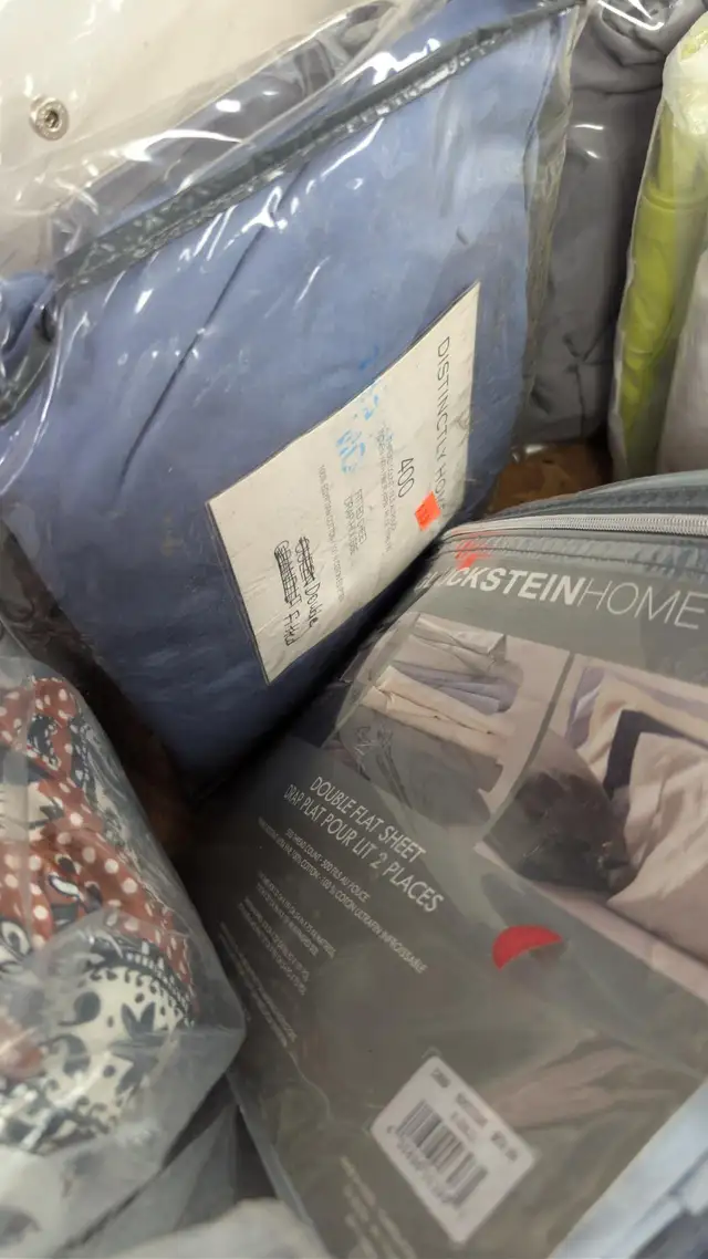 ✨ Premium Bedding & Window Treatments – Massive Selection - Photo 8