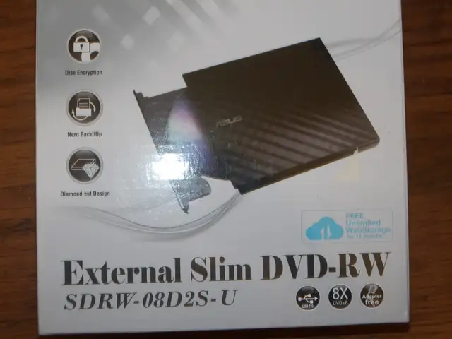 EXTERNAL SLIM DVD-RW PLAYER