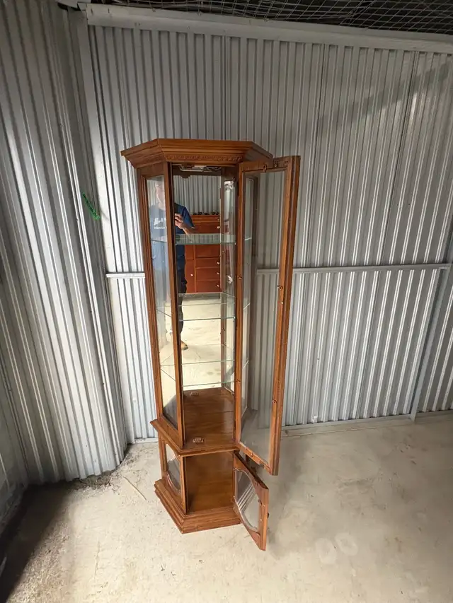 Free delivery used curio Glass Display Cabinet - Photo 9