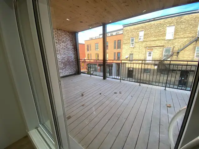 Près du Plateau - Grand logement 4 chambres - Terrasse - Photo 6