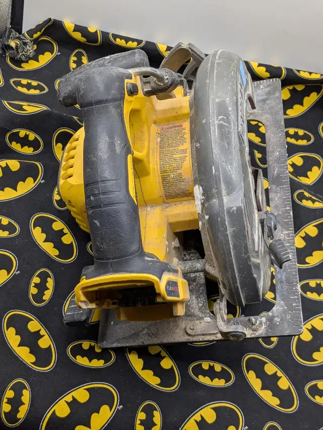 Dewalt DCS578 7 1/4 'Flexvolt Circular Saw (#18481) - Photo 3