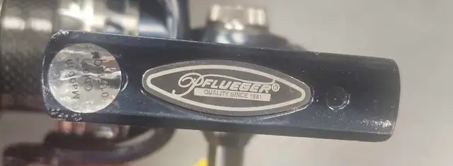 PFLUEGER 10 Bearing Fishing Reel - Photo 4