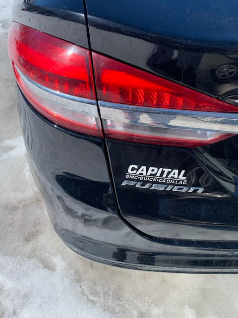 2017 fusion in Beautiful Condition - Photo 4