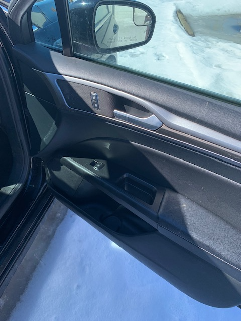 2017 fusion in Beautiful Condition - Photo 5