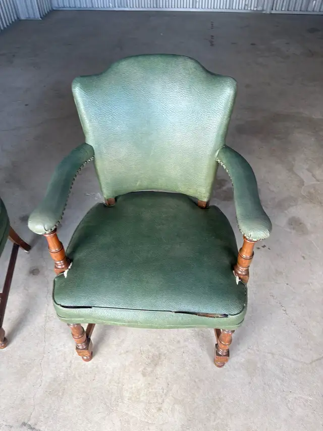 Free delivery used Green Leather Armchairs (Set of 2) - Photo 3