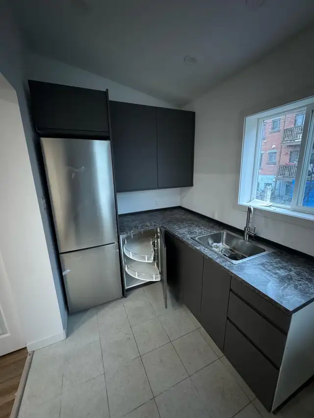 À LOUER – Grand 4½ entièrement rénové | 22e Avenue, Montréal - Photo 10