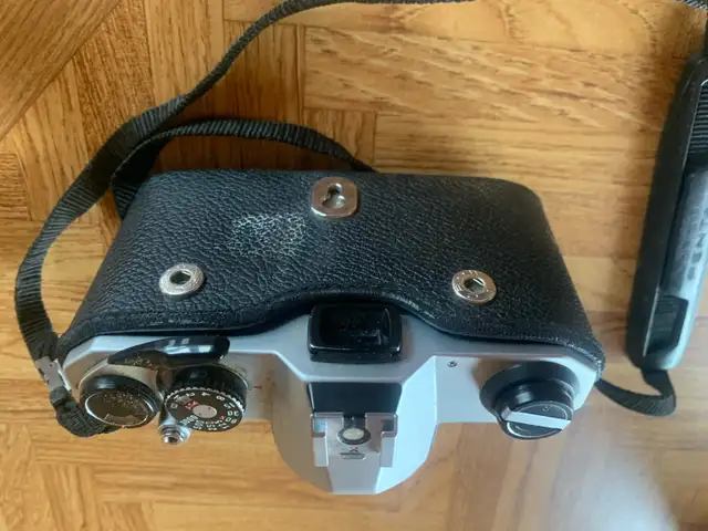 Pentax Camera - Photo 3