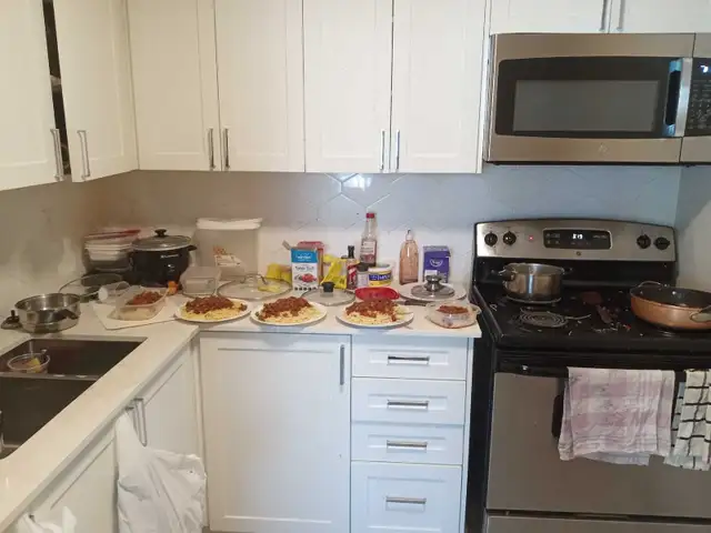 SHARED ROOM BOARD INTERNATIONAL STUDENTS INTERNS NEWCOMERS - Photo 10