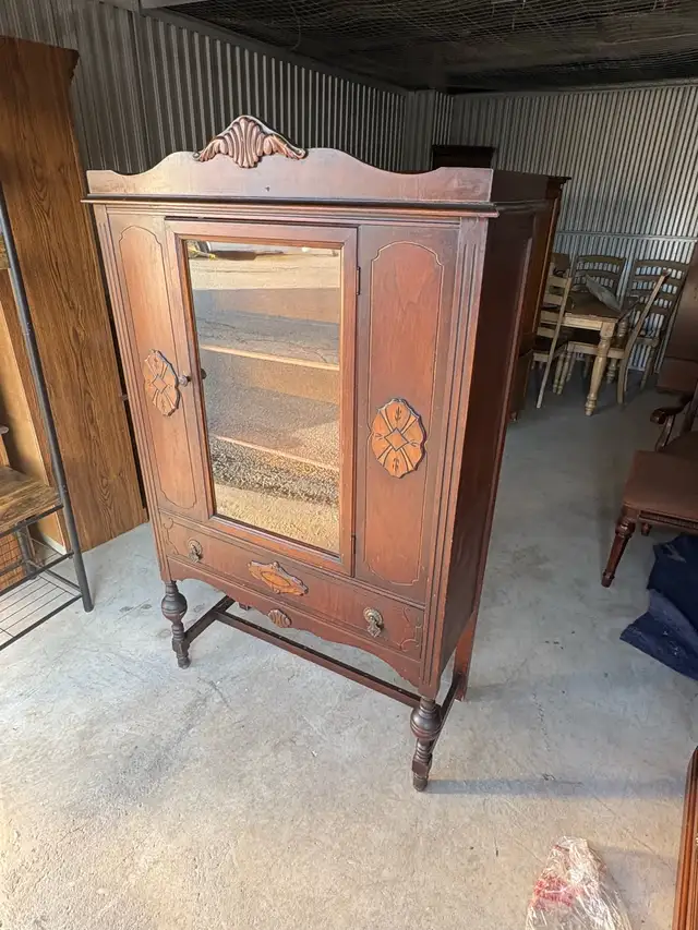 Free delivery antique Vintage Wooden Display Cabinet - Photo 6