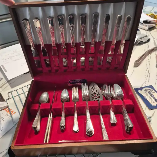 Roger's and Son cutlery - Photo 2