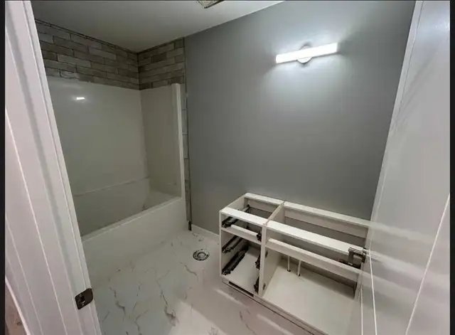 For Sale - Brand New Bungalow 4-Plex Units - Photo 2