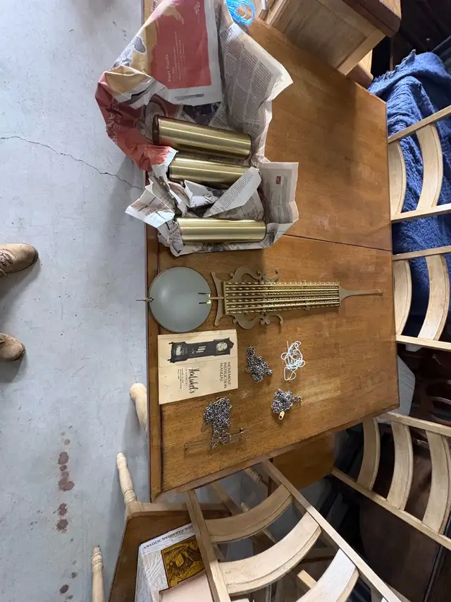 Free delivery used Grandfather Clock - Wood Casing - Photo 7