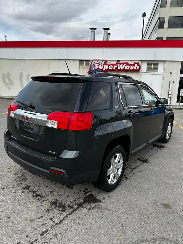 2014 GMC Terrain SLE - All Wheel Drive - Photo 4