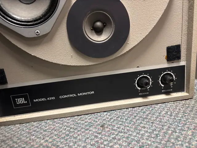 JBL Model 4310 Control Monitor Speaker Pair - Photo 4
