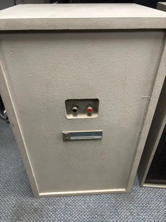 JBL Model 4310 Control Monitor Speaker Pair - Photo 5