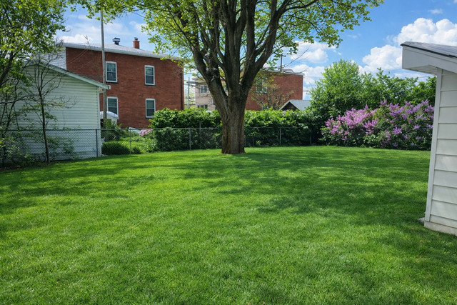 5½ entièrement rénové — Disponible immédiatement — Près du Cégep - Photo 9