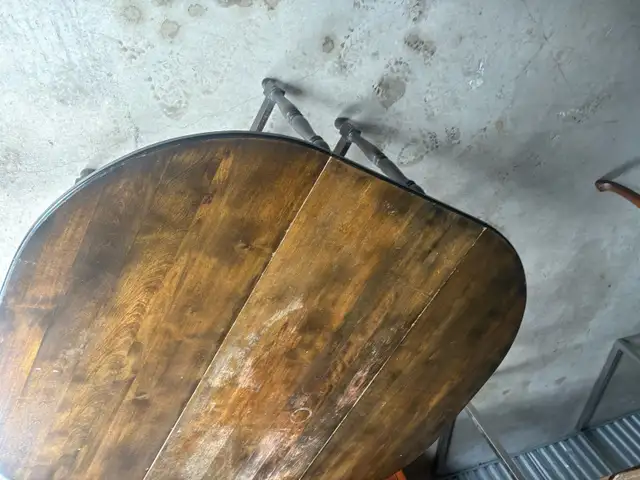 Free delivery used antique Drop Leaf Dining Table - Photo 3