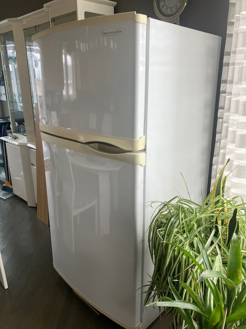 Réfrigérateur Kitchen Aid . 66 po. hauteur.  31 po. largeur $225 - Photo 2