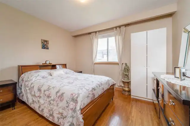 MAIN UPPER LEVEL ROOMS FOR RENT WESTWOOD MALL MALTON MISSISSAUGA - Photo 5