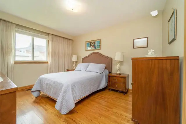 MAIN UPPER LEVEL ROOMS FOR RENT WESTWOOD MALL MALTON MISSISSAUGA - Photo 7