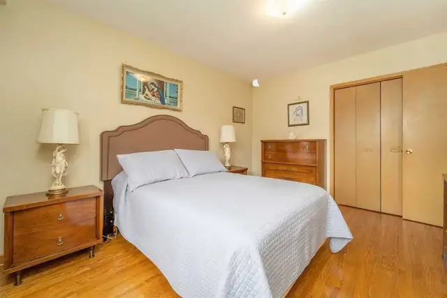 MAIN UPPER LEVEL ROOMS FOR RENT WESTWOOD MALL MALTON MISSISSAUGA - Photo 8