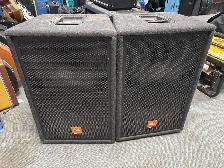 JBL MPRO MP215 Monitor Speaker Pair