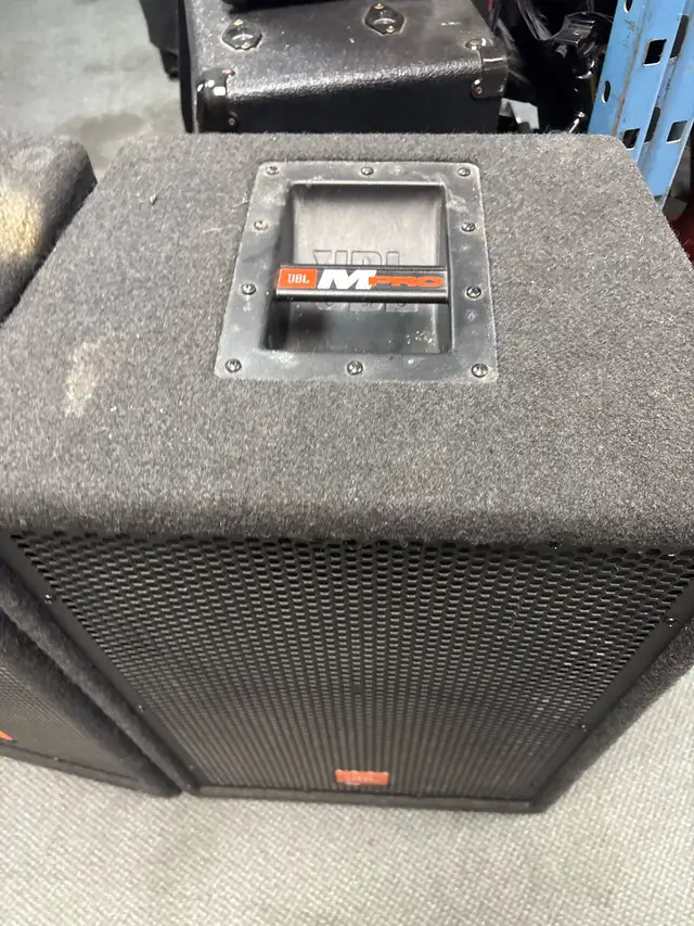 JBL MPRO MP215 Monitor Speaker Pair - Photo 2