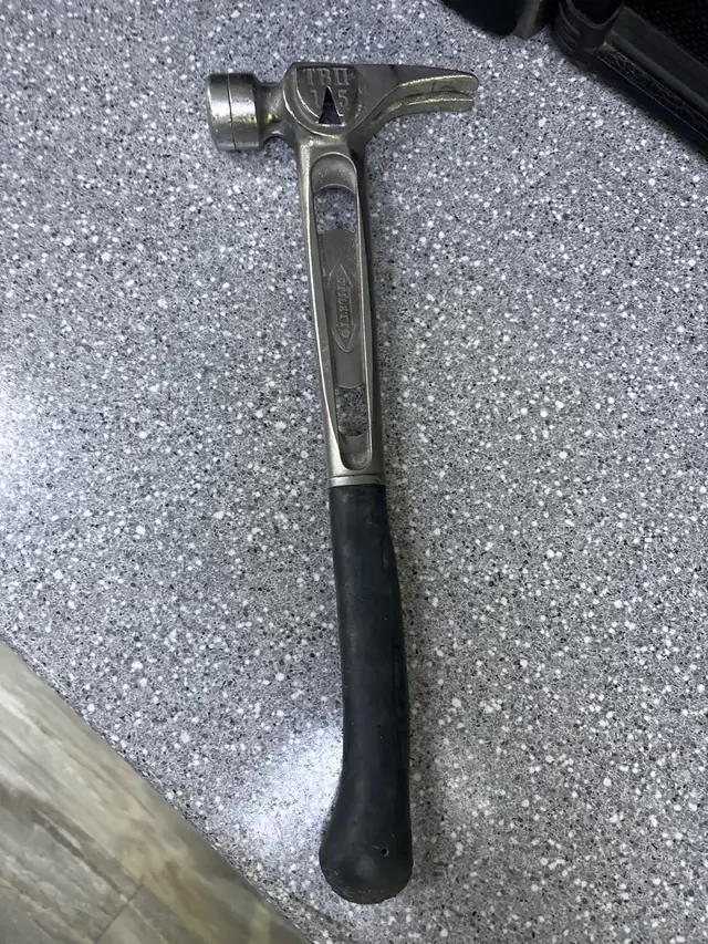 Stiletto TBII 15 Oz Milled Framing Hammer