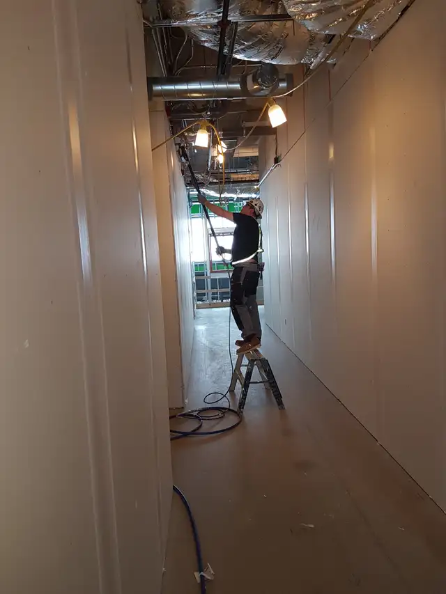 CALGARY family DRYWALL tapers looking for new projects - Photo 16