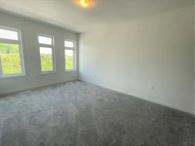 Brand New! 4 Bed   Den Upper Duplex, South Barrie - Photo 17