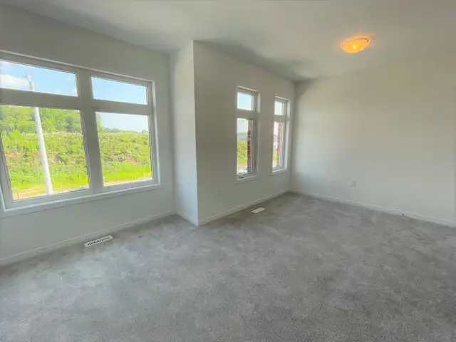 Brand New! 4 Bed   Den Upper Duplex, South Barrie - Photo 19