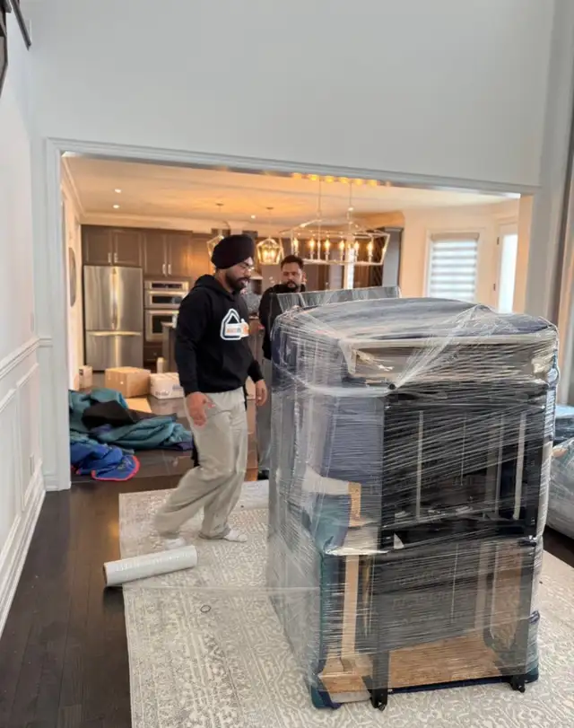 BEST MOVING SERVICES ☎️ 437-971-0071 ☎️ - Photo 2