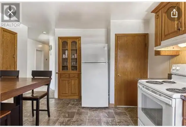 2 plus one Bedroom Apartment for Rent - Photo 4